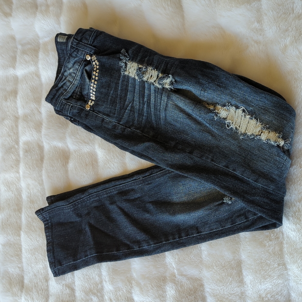 NWOT Rampage Rhinestone Jeans with Rips - Picture 3 of 8
